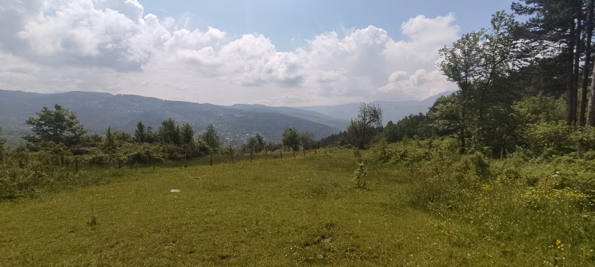Beautiful plot of land at a picnic area above Sarajevo !