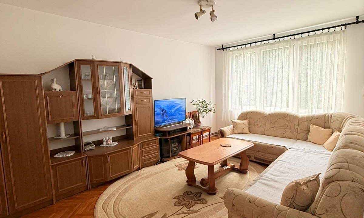 6a5e4948-f9b2-4827-9306-fdd889164758