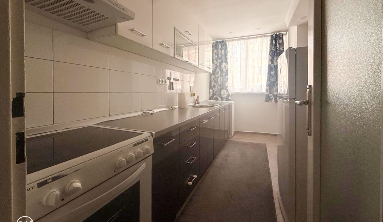 3ae4c9d5-1a40-4e7f-8822-bc270371547f