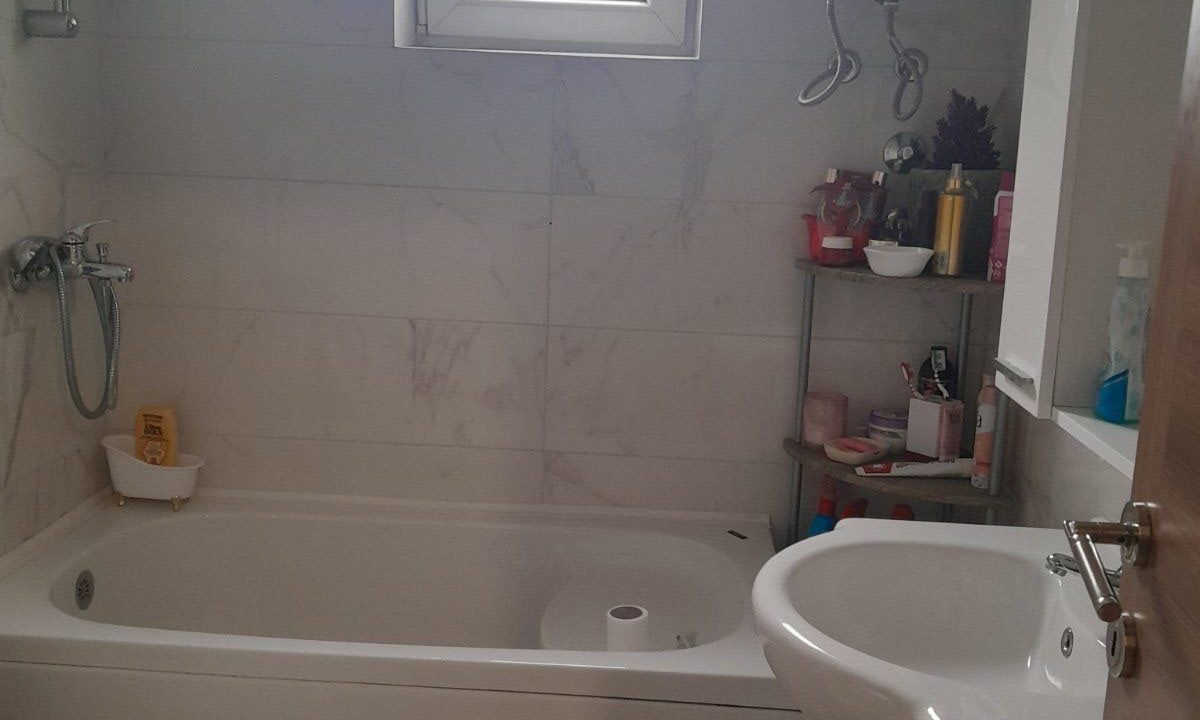 6b5f344f-2b4b-4a05-a6a4-77f24c730829