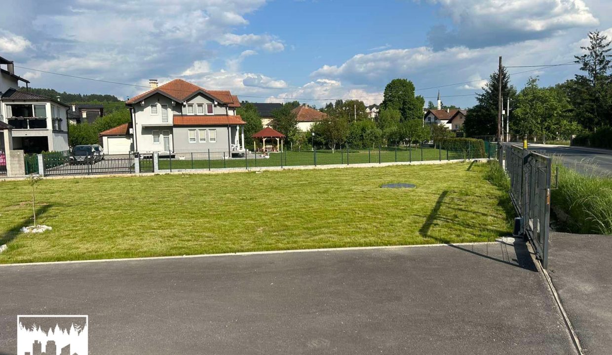 73b4bb0d-f8bd-4f98-b898-2c03fe9a1fbb